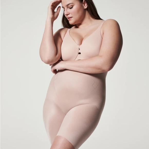 NWOT SPANX Thinstincts® 2.0 High-Waisted Mid-Thigh Short 1X - Picture 2 of 7